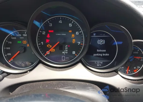 2016 Porsche Cayenne из США, поврежденный, VIN WP1AA2A21GLA10847